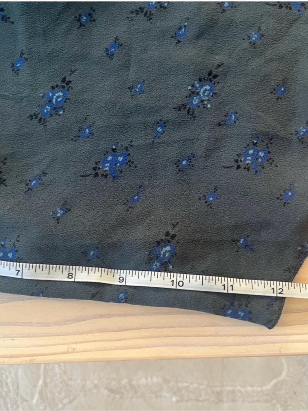 Wilfred 100% Silk Dark Teal Floral Camisole - Picture 15 of 16